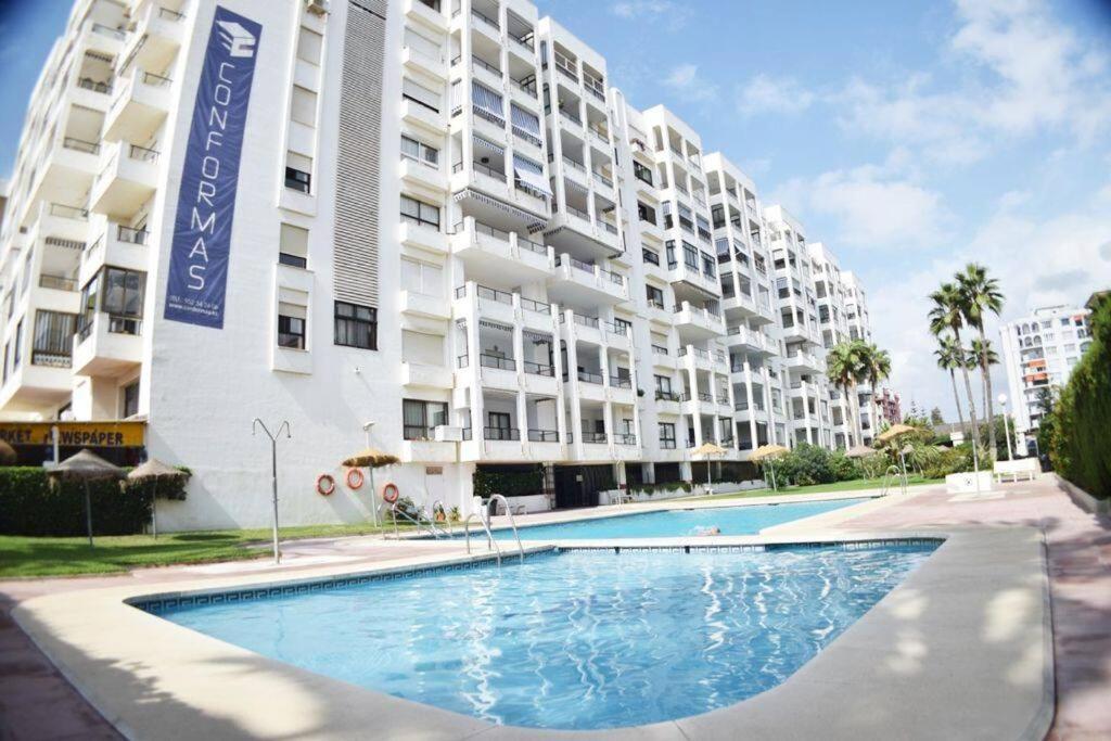 Bonito Atico En Primera Linea De Playa Con Piscina Fuengirola Ngoại thất bức ảnh